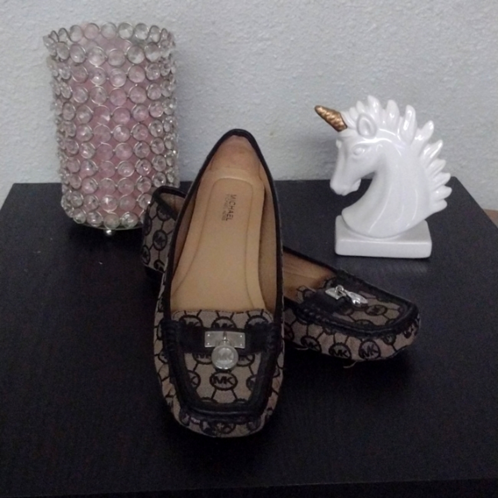 Michael kors flats shoes monogram